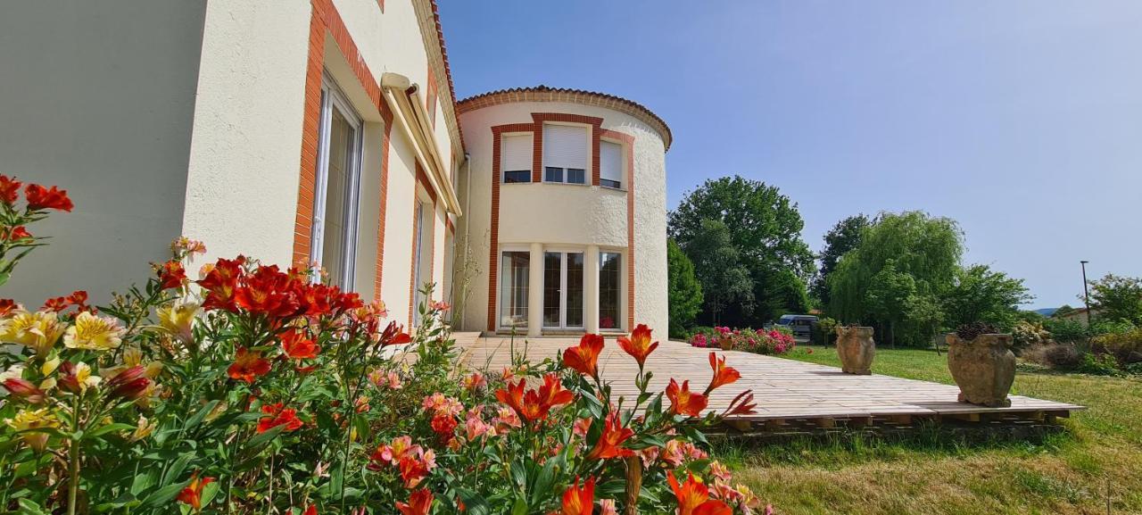Splendide gîte La Tour Blanche 12min du Puy du Fou Saint-Amand-sur-Sevre Extérieur photo